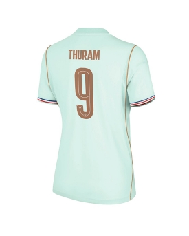 Billige Fotballdrakt Frankrike Marcus Thuram #9 Replika Bortedrakt Dame VM 2026 Kortermet Billige Fotballdrakt Frankrike Marcus Thuram #9 Replika Bortedrakt Dame VM 2026 Kortermet